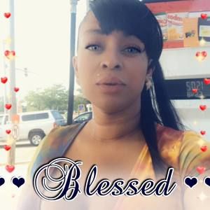 Meet your Posher, Kimberly